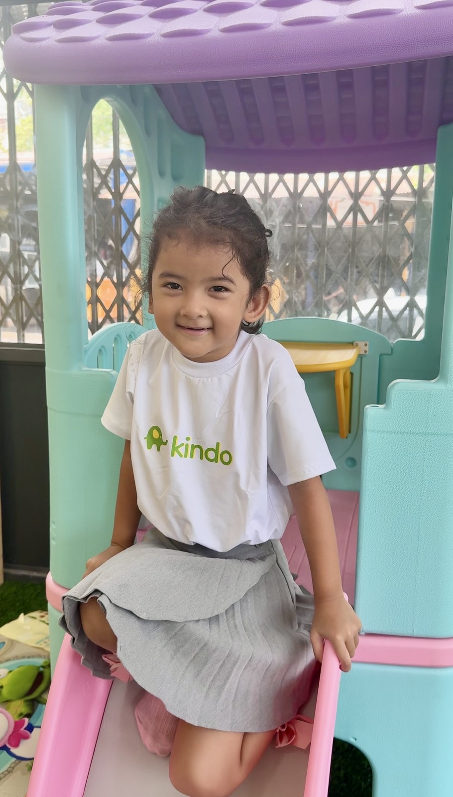 Kindo child on playground